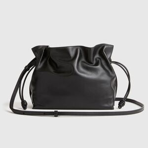 NWT QUINCE Italian Leather Drawstring Pouch Crossbody - black